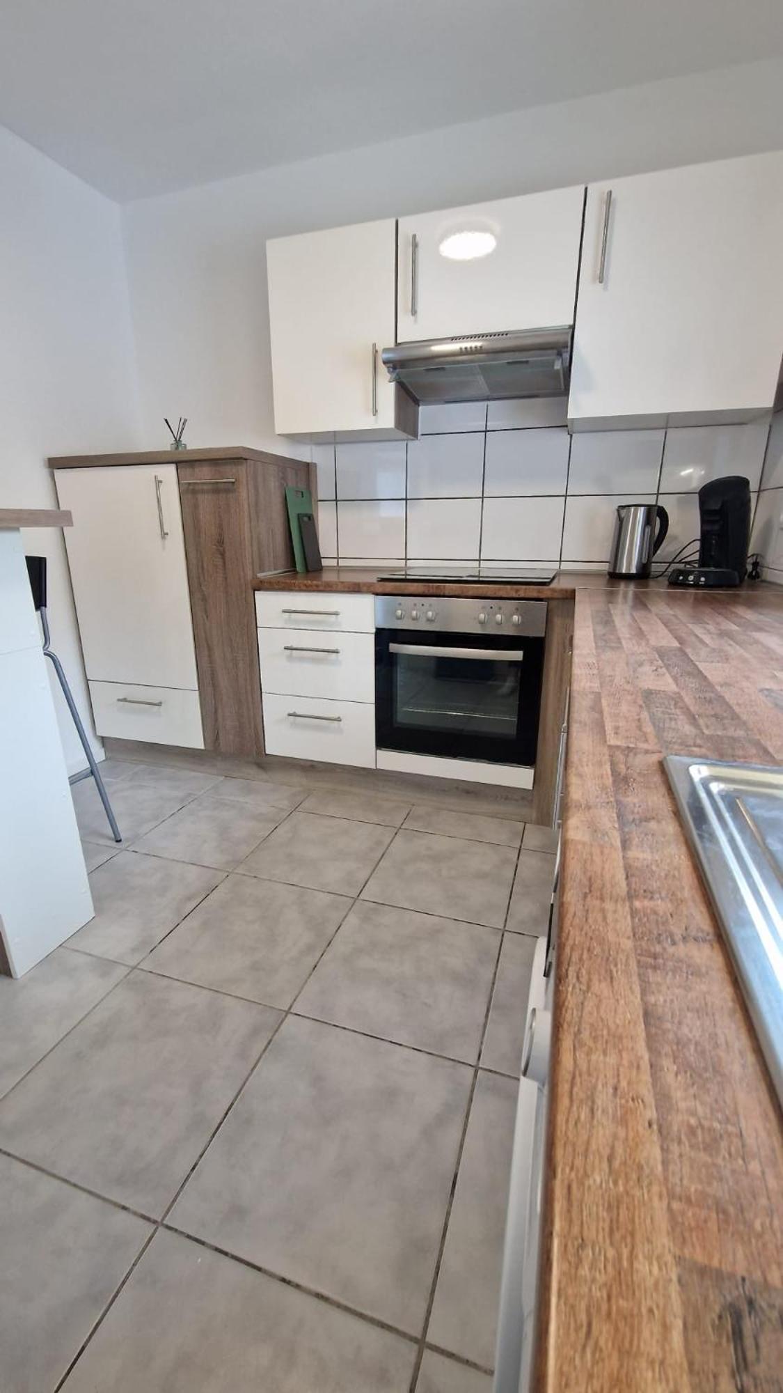 Fewo Tannenweg Iserlohn, Zentral - Parken - Kueche - Netflix - Prime ภายนอก รูปภาพ
